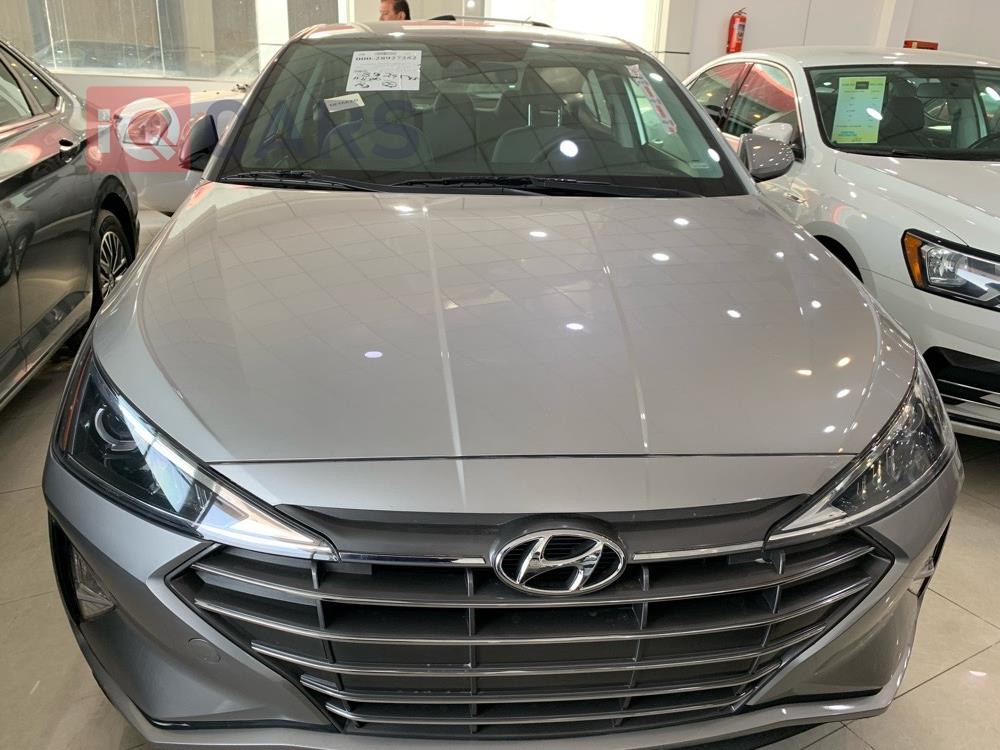 هیوندای ئەلەنترا